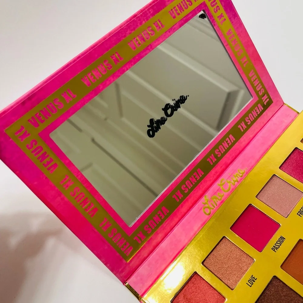 LIMECRIME VENUS XL EYE SHADOW PALETTE